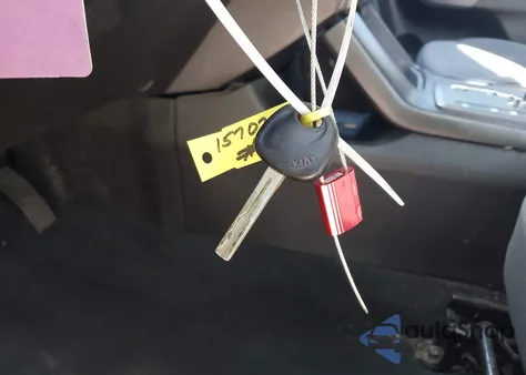 2011 Kia Sorento Lx from USA, damaged, VIN 5XYKT4A11BG109563